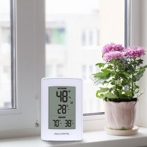 White Indoor Outdoor Digital Thermometer and Humidity Gauge - 00609SBLA2