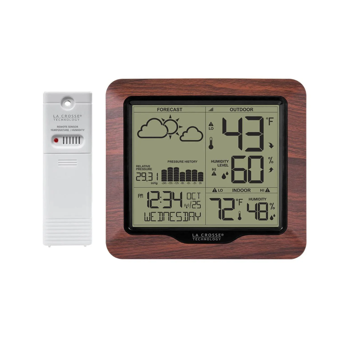 La Crosse Technology  - Weather Station with Forecast, Pressure, Humidity and Atomic Time