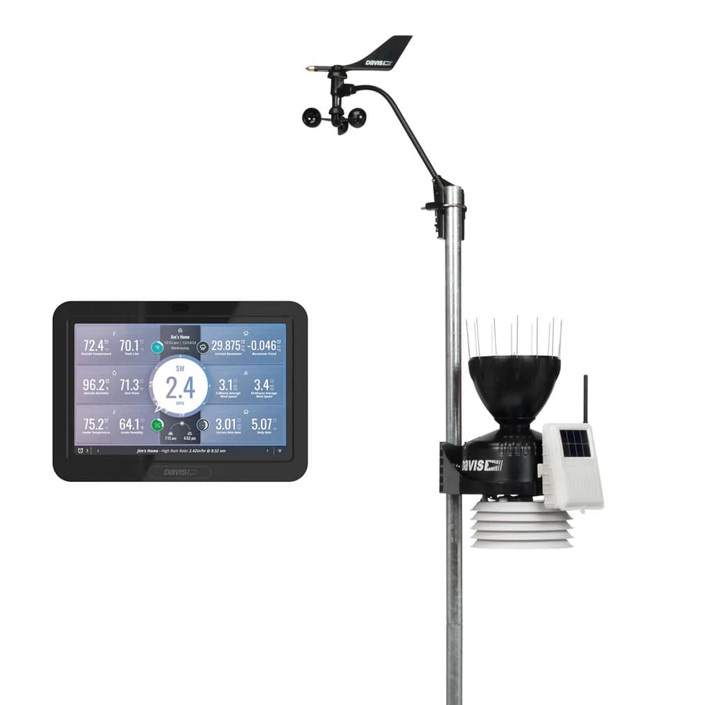 Davis weather station setup with digital display